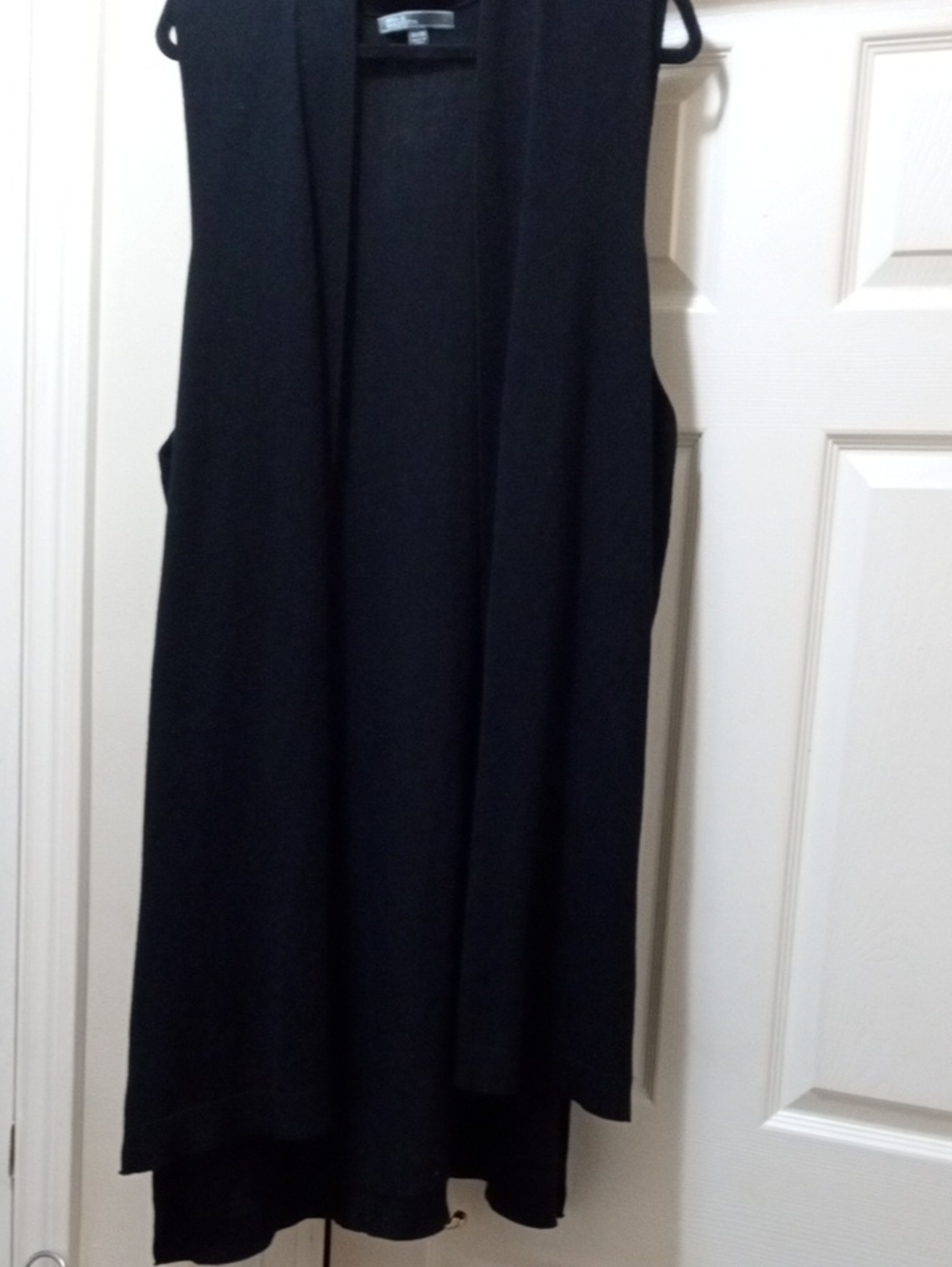 89th & Madison Black Open-Front Layering Vest